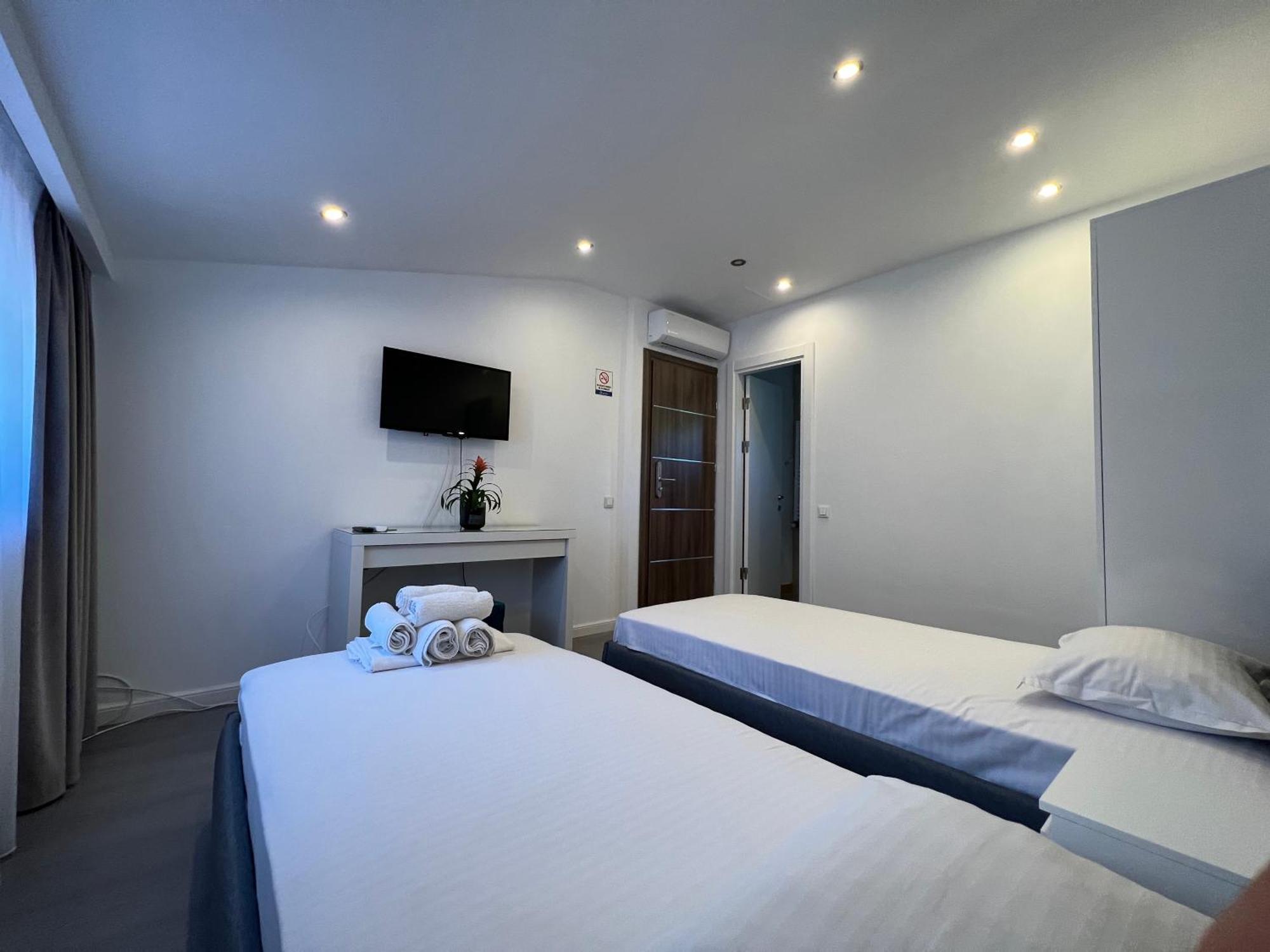 Bucharest Center Villa By Acme Rent ภายนอก รูปภาพ